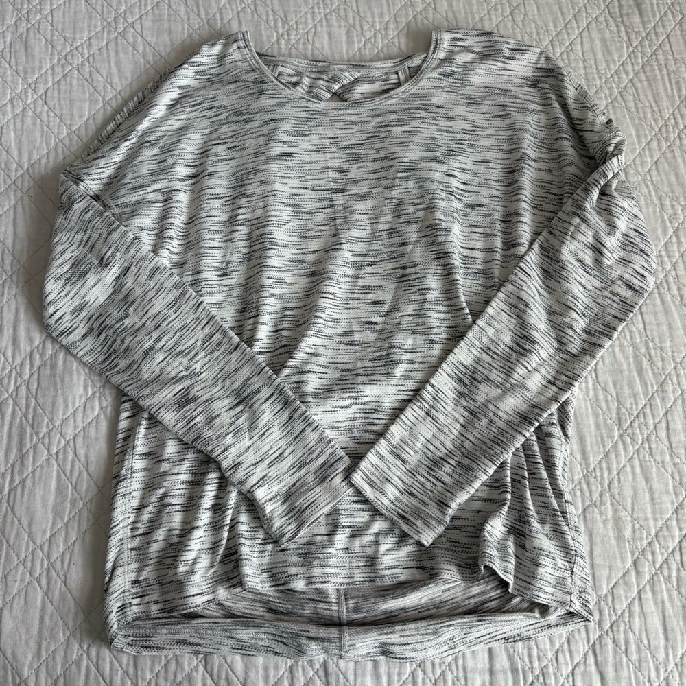 Lululemon Open Back Gray and White Long Sleeve Shirt
